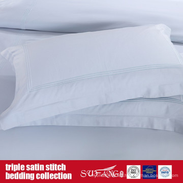 Triple ropa de cama de punto de satén Set Classical Design